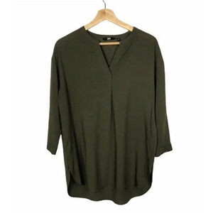 Uniqlo Olive Green V-Neck Flowy 3/4 Sleeve Tunic M